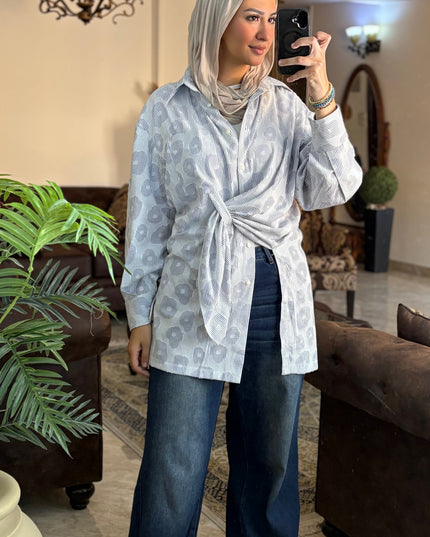 flowy shirt 🤍💙